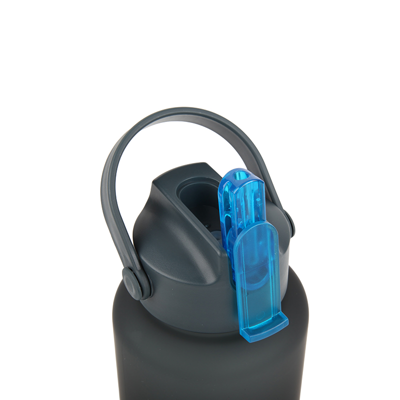 GOX WATER BOTTLE WITH HANDLE STRAP  (4)